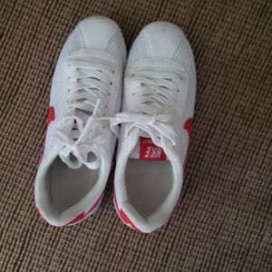 Women Nike